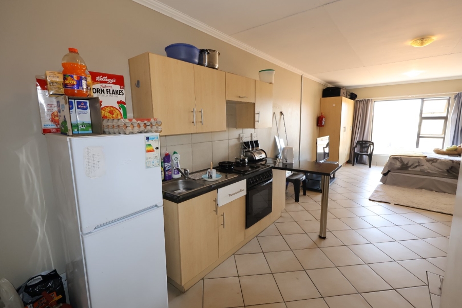1 Bedroom Property for Sale in Vredenhof Sh Free State